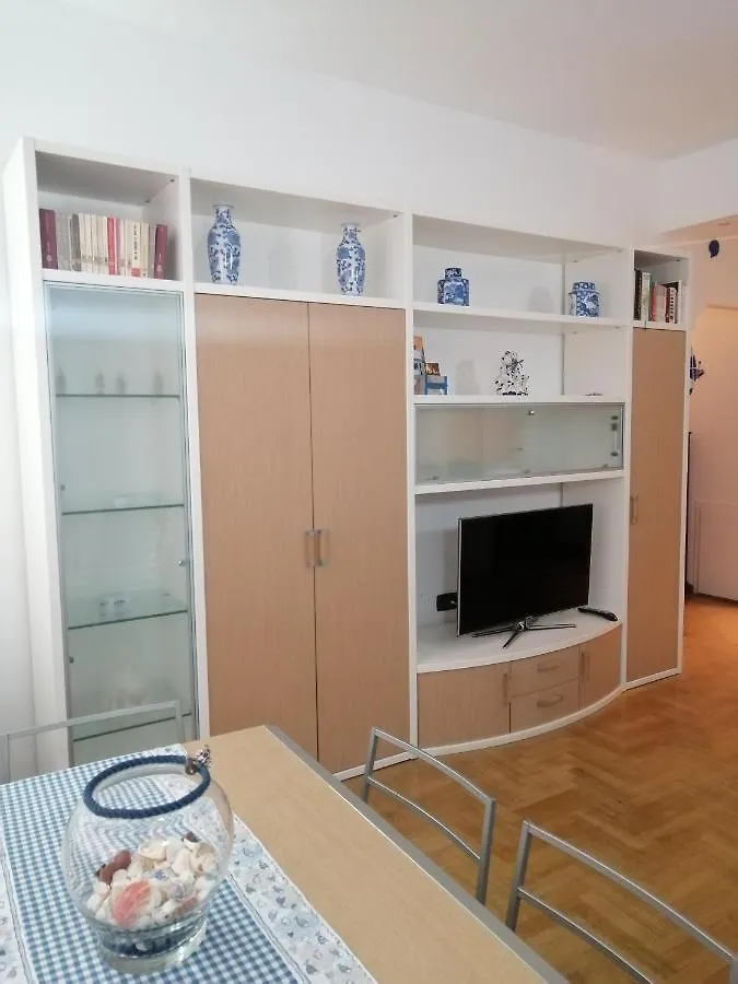 Chiaralice/Home: 10 Min Mare - 5 Min Centro Chiavari